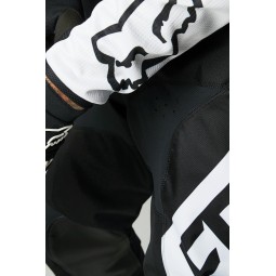 SPODNIE FOX 180 REVN BLACK/WHITE