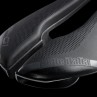 Siodło SELLE ITALIA SP-01 BOOST KIT CARBONIO SUPERFLOW S (id match - S3) carbon/keramic 7x9, fibra-tek, 163g czarne (NEW)
