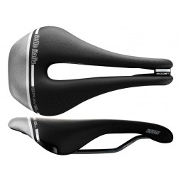 Siodło SELLE ITALIA NOVUS BOOST GRAVEL TECH SUPERFLOW L (id match - L3) TI 316 Tube 7, fibra-tek, 260g czarno-szary (DWZ)