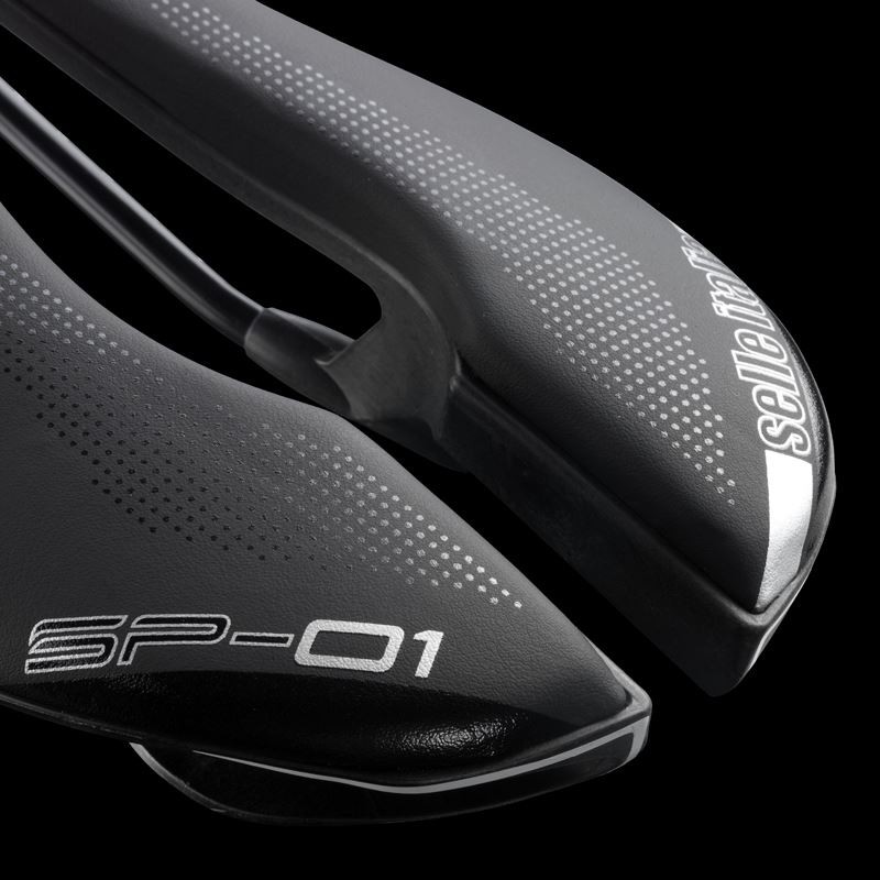 Siodło SELLE ITALIA SP-01 BOOST TM SUPERFLOW L (id match - L3) Manganese Tube 7, duro-tek, 218g czarne (NEW)