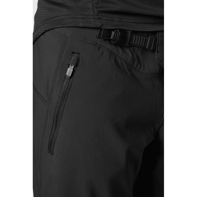 SPODENKI FOX DEFEND BLACK