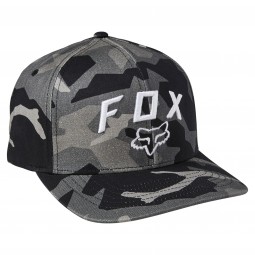 CZAPKA Z DASZKIEM FOX BNKR FLEXFIT BLACK CAMO