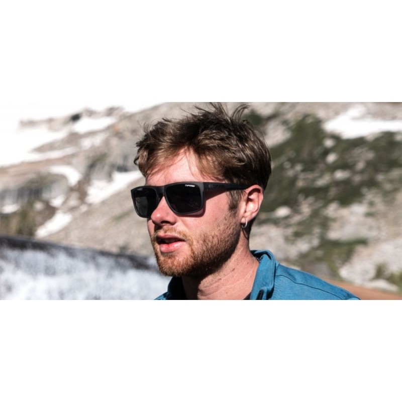 Okulary TIFOSI SWICK POLARIZED satin vapor (1 szkło Smoke 15,4% transmisja światła) (NEW)