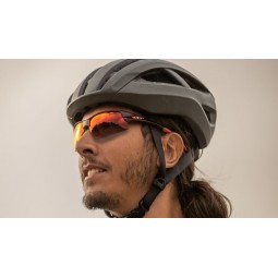 Okulary TIFOSI CRIT CLARION FOTOTEC black red (3szkła 14,7% Clarion Red, 41,4% AC Red, 95,6% Clear) (NEW)