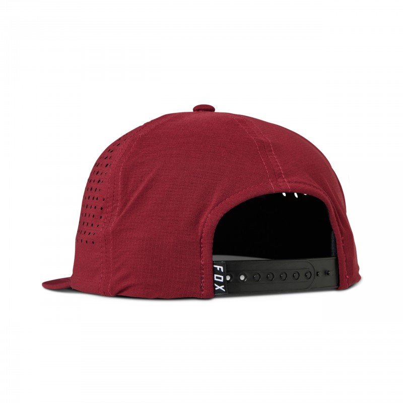 CZAPKA Z DASZKIEM FOX SHIELD TECH SNAPBACK SCARLET