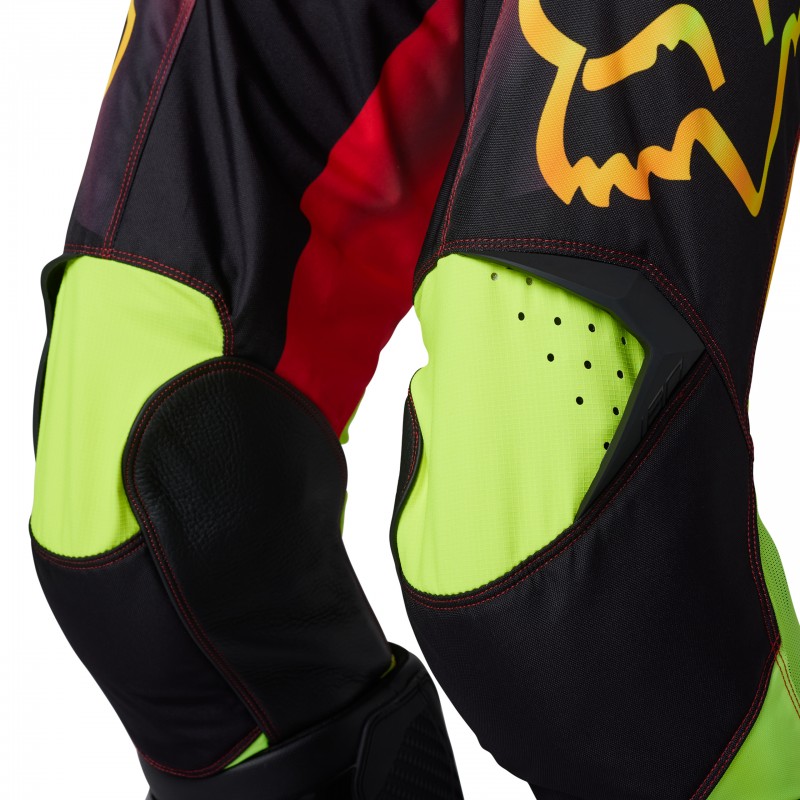 SPODNIE FOX 180 STATK FLUORESCENT RED