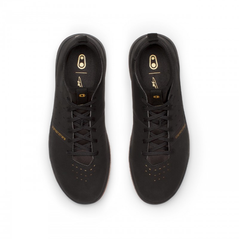 BUTY CRANKBROTHERS STAMP STREET LACE BLACK/GOLD- GUM OUTSOLE 12 (46 EU)