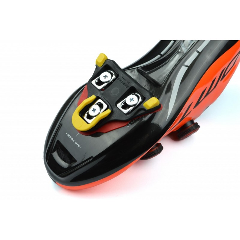 Podkładki dystansowe bloków SELLE ITALIA IDMATCH - Cleat Wedges 8szt. (NEW)