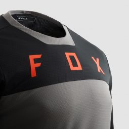KOSZULKA ROWEROWA Z DŁUGIM RĘKAWEM FOX DEFEND SG BLACK