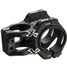 Da Bomb Mostek Fist Bump Black 35/35