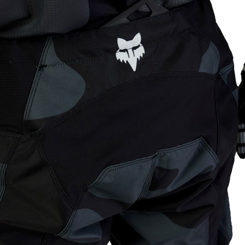 Spodnie Fox 180 Bnkr Black Camo