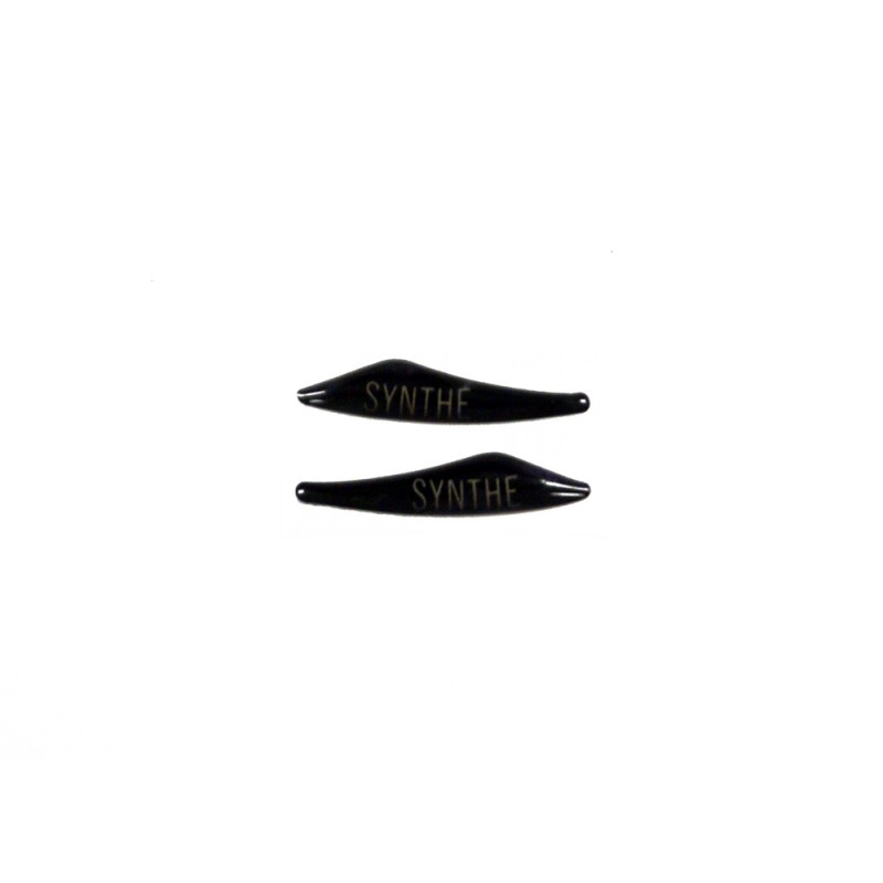 Naklejki do kasku z logo GIRO SYNTHE EYEWEAR GRIPPER do trzmania okularów 2szt. black